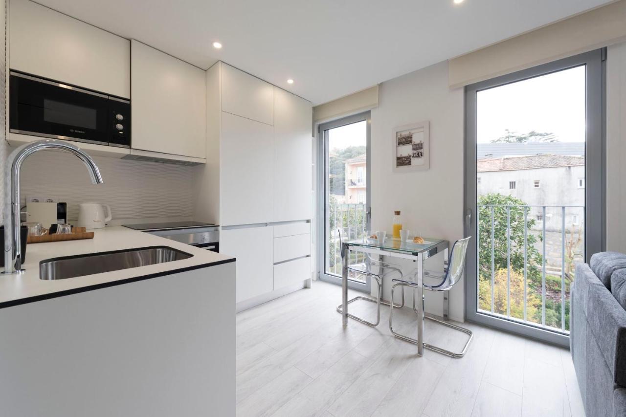 Lovelystay - Modern Loft With Gym & Free Parking Minutes Away From Cbd Porto Dış mekan fotoğraf